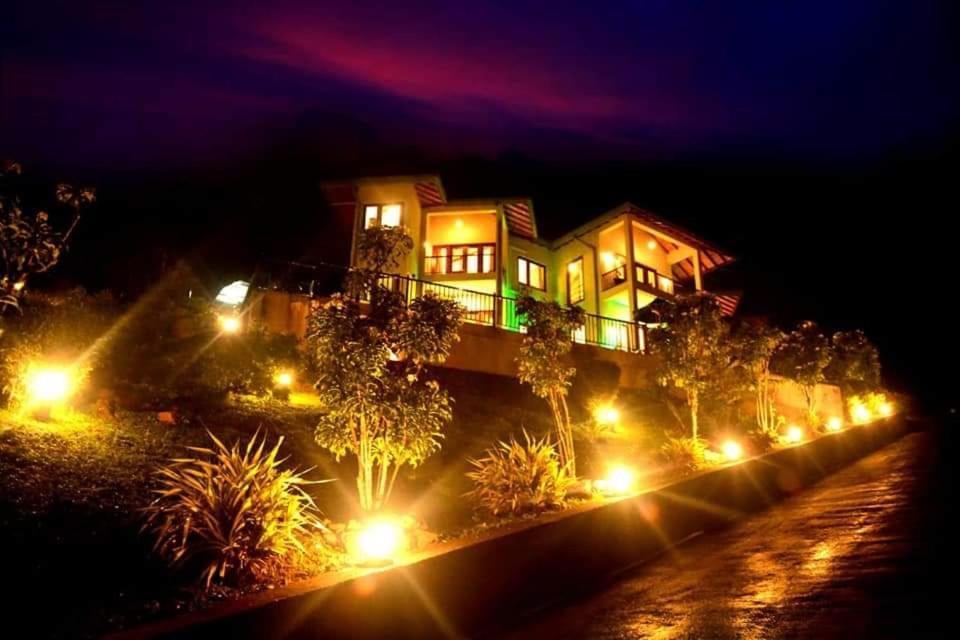 The Grand Hills Bed and Breakfast Kandy Exterior foto