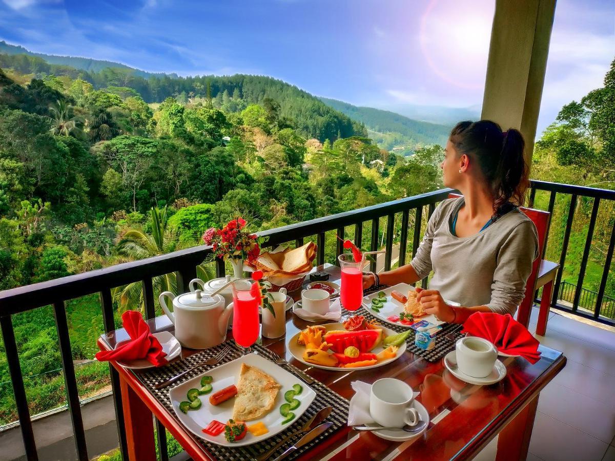 The Grand Hills Bed and Breakfast Kandy Exterior foto
