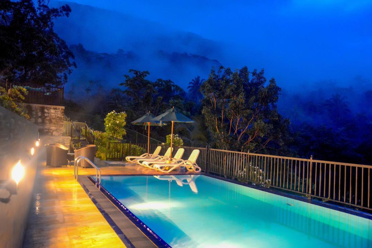 The Grand Hills Bed and Breakfast Kandy Exterior foto