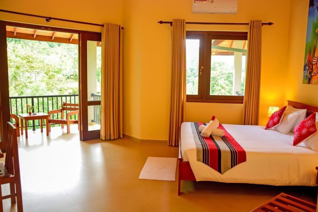 The Grand Hills Bed and Breakfast Kandy Exterior foto