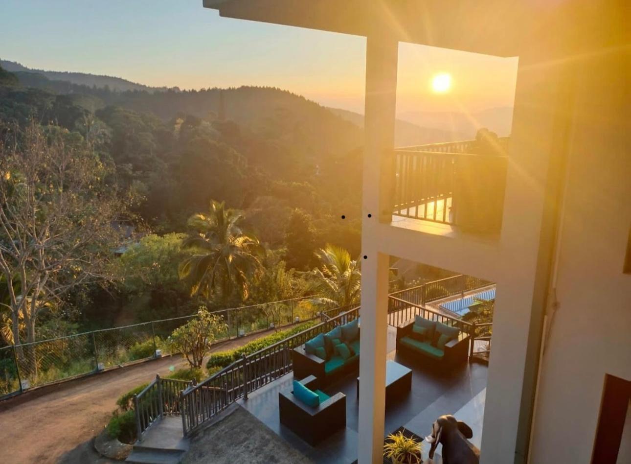 The Grand Hills Bed and Breakfast Kandy Exterior foto